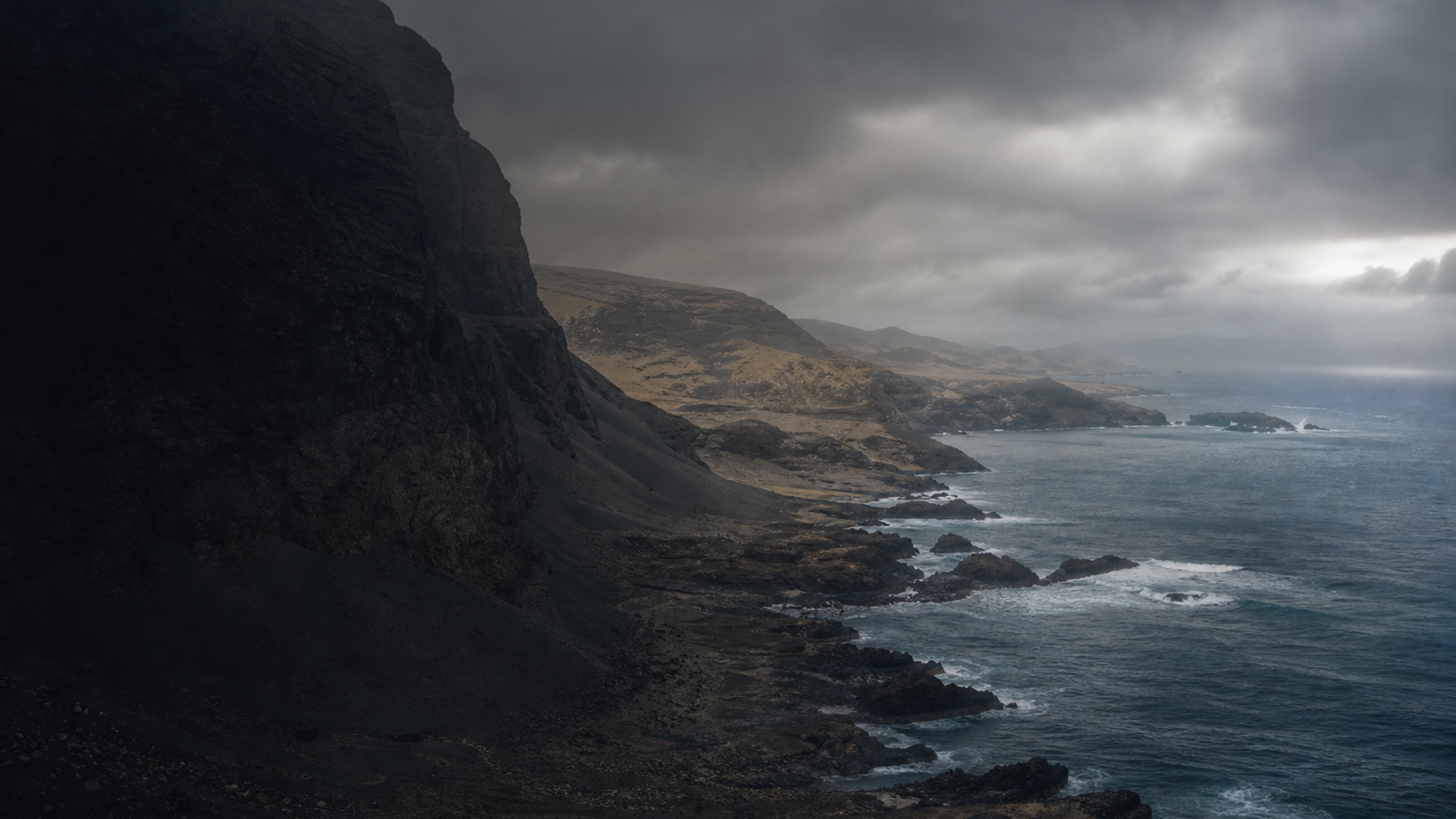 Pica Ocho Coast: A 700‑Year Echo
