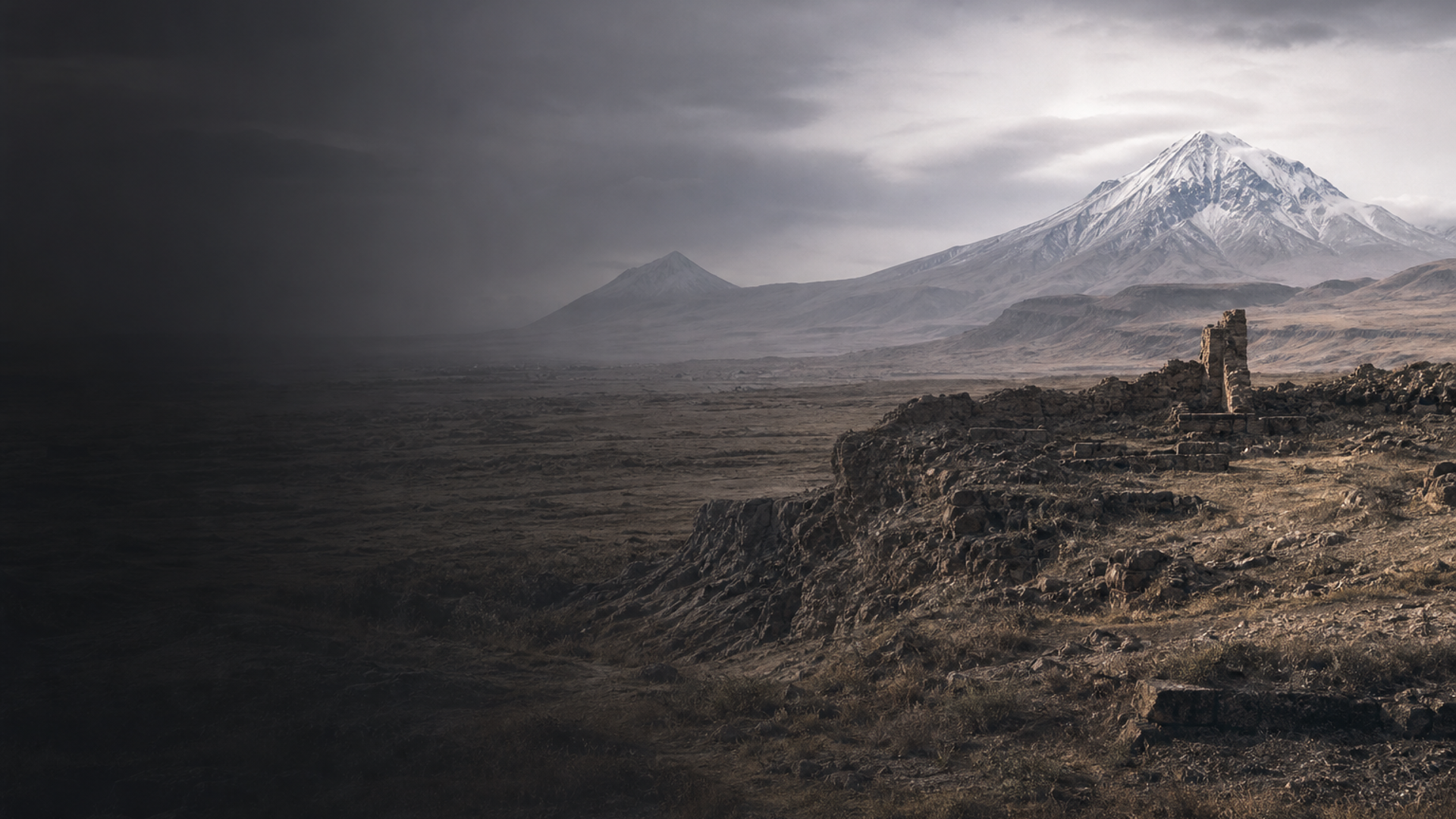 Urartian Echoes at Karmir Blur