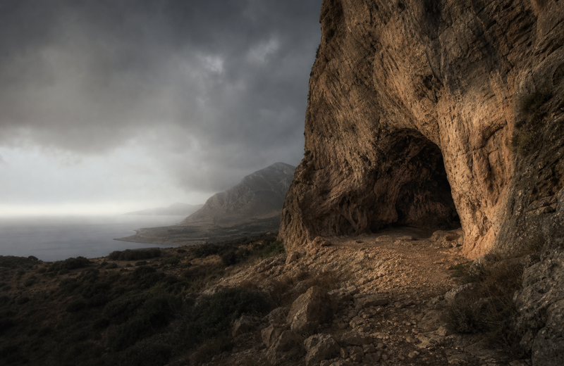 Castelnovian Sicily — Grotta dell'Uzzo