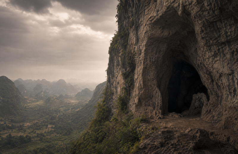 Cenxun Cave: Sui–Tang Era Mothers of Guangxi