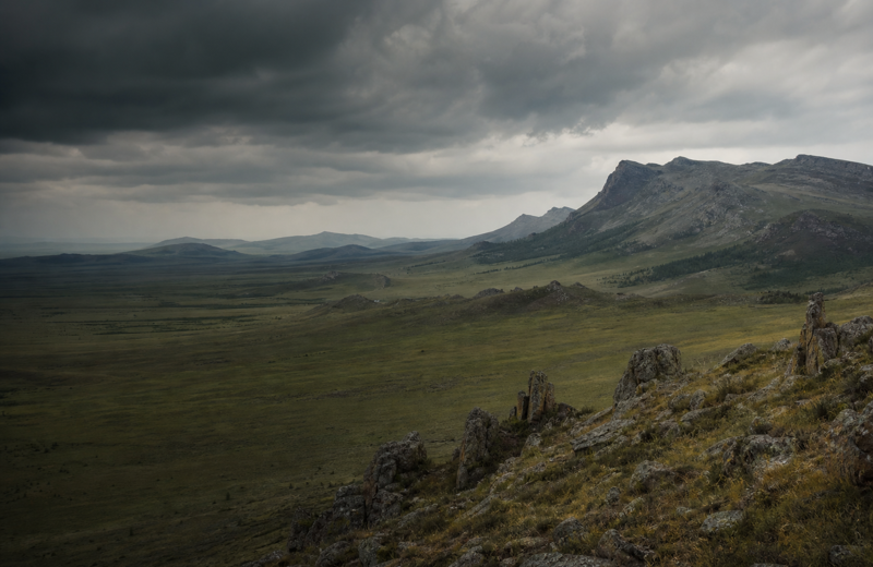 Khuvsgul Edge: Xiongnu‑Age Voices