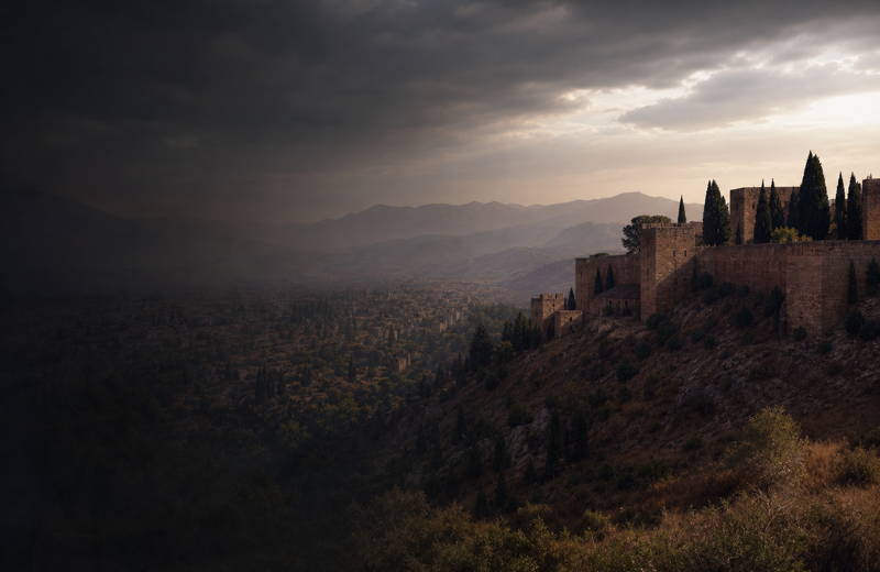 Nazari Granada: Late Muslim Echoes