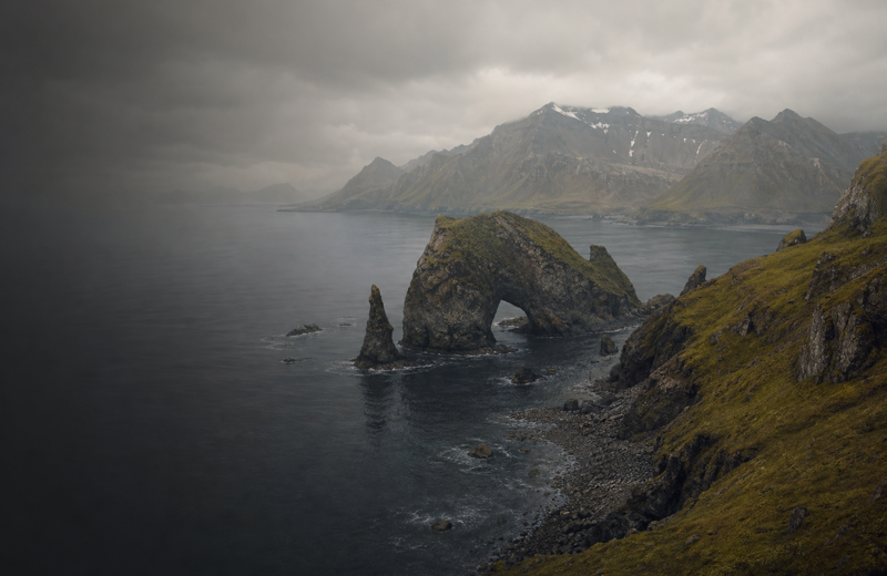 Neo‑Aleut of the Aleutian Edge