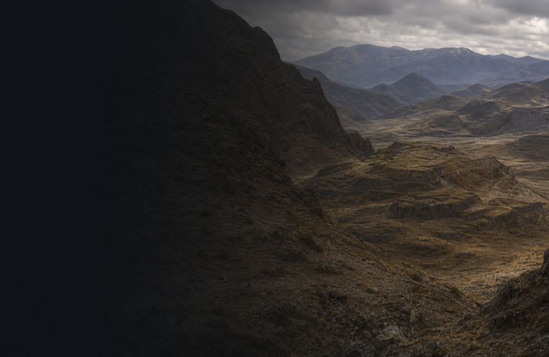 Pacapaccari: Echoes of the LIP Andes