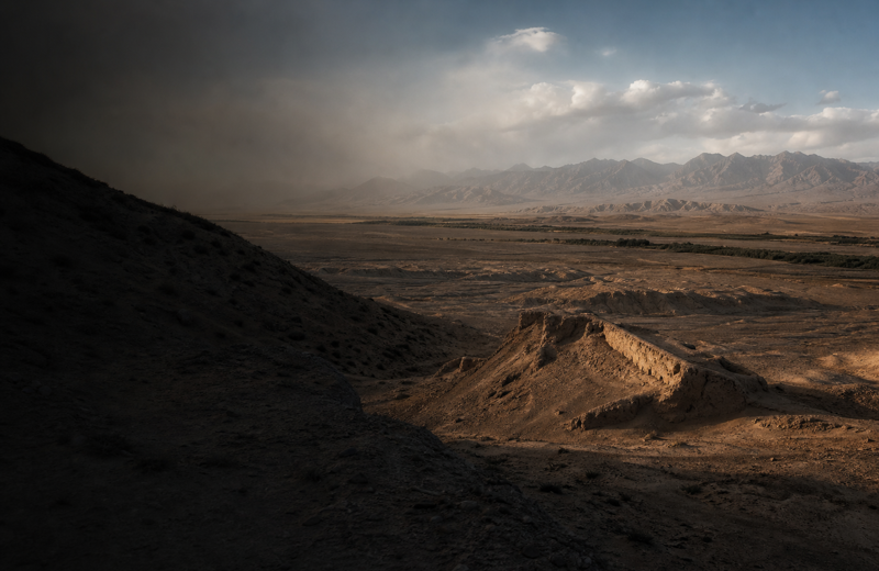 Xiaohe Bronze Age Echoes